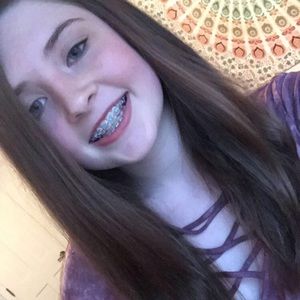 Meet your Posher, Marissa